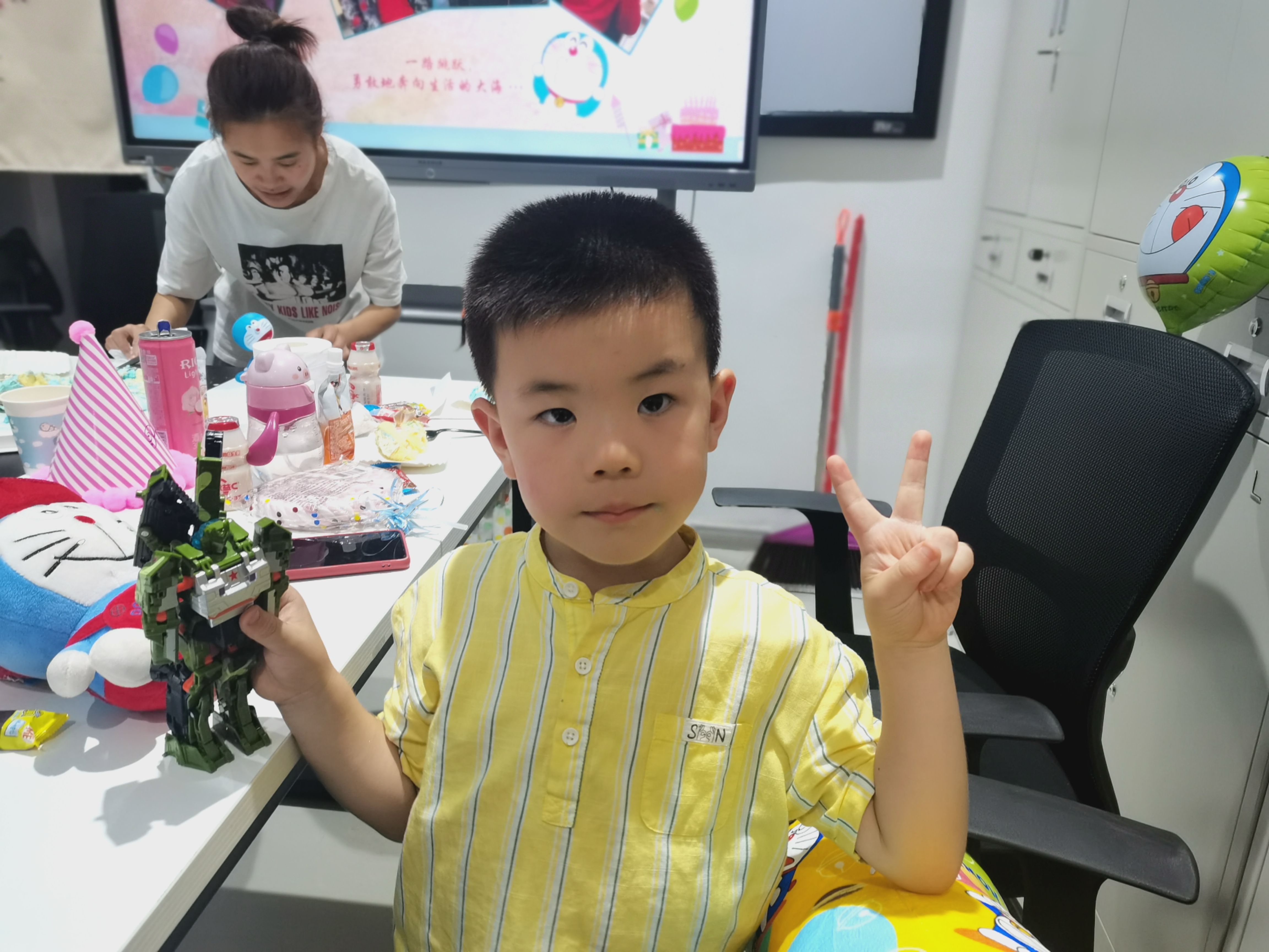 生日遇上六一 |童心未泯 生日遇上六一 |童心未泯